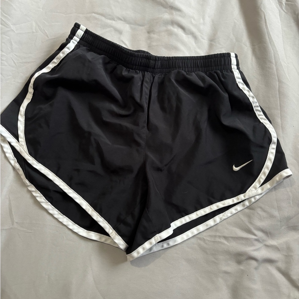 Nike Black and White Athletic Shorts for Performance